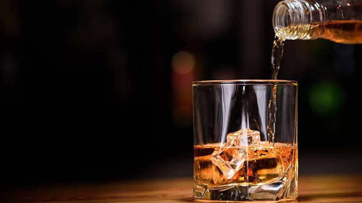 Man Dies After Drinking Five Bottles Of Neat Liquor 
