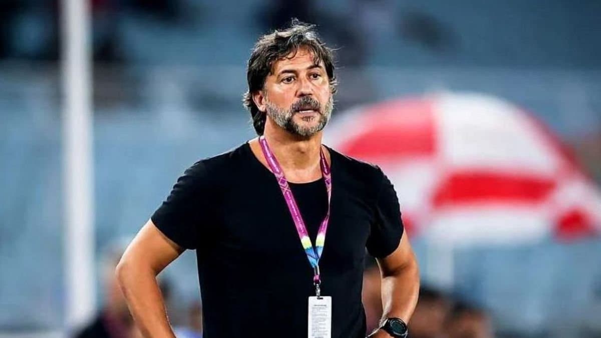  Who will coach East Bengal next spt