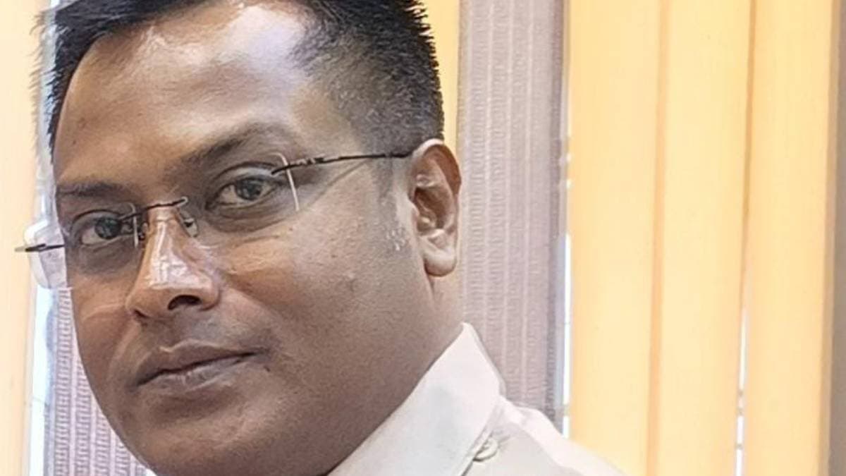 chanditala police station oc shot with a bullet gnr