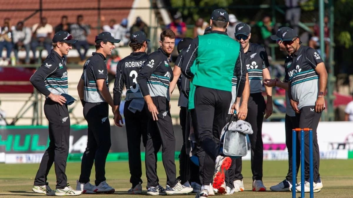 New Zealand beats South Africa by 21 runs at Harare Sports Club in T20 tri series 