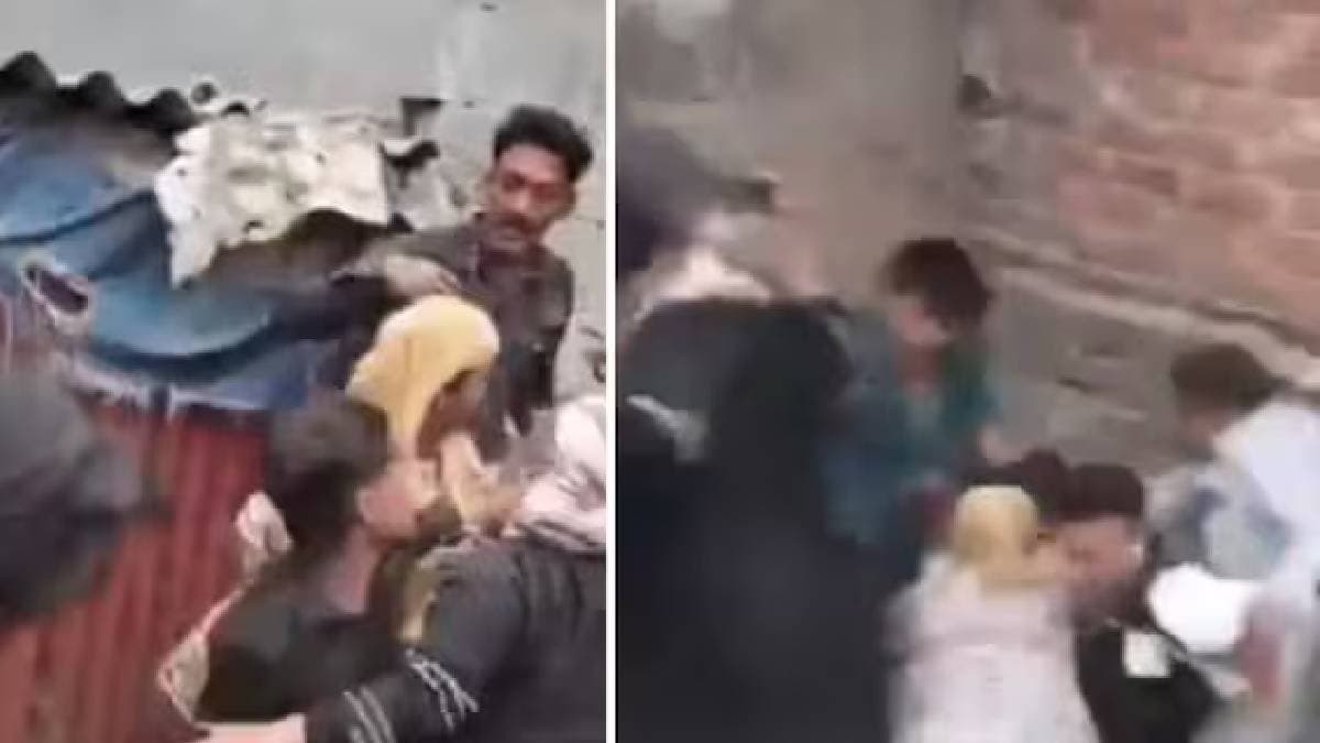 The roof of a house collapsed during a fight between neighbors watch viral video
