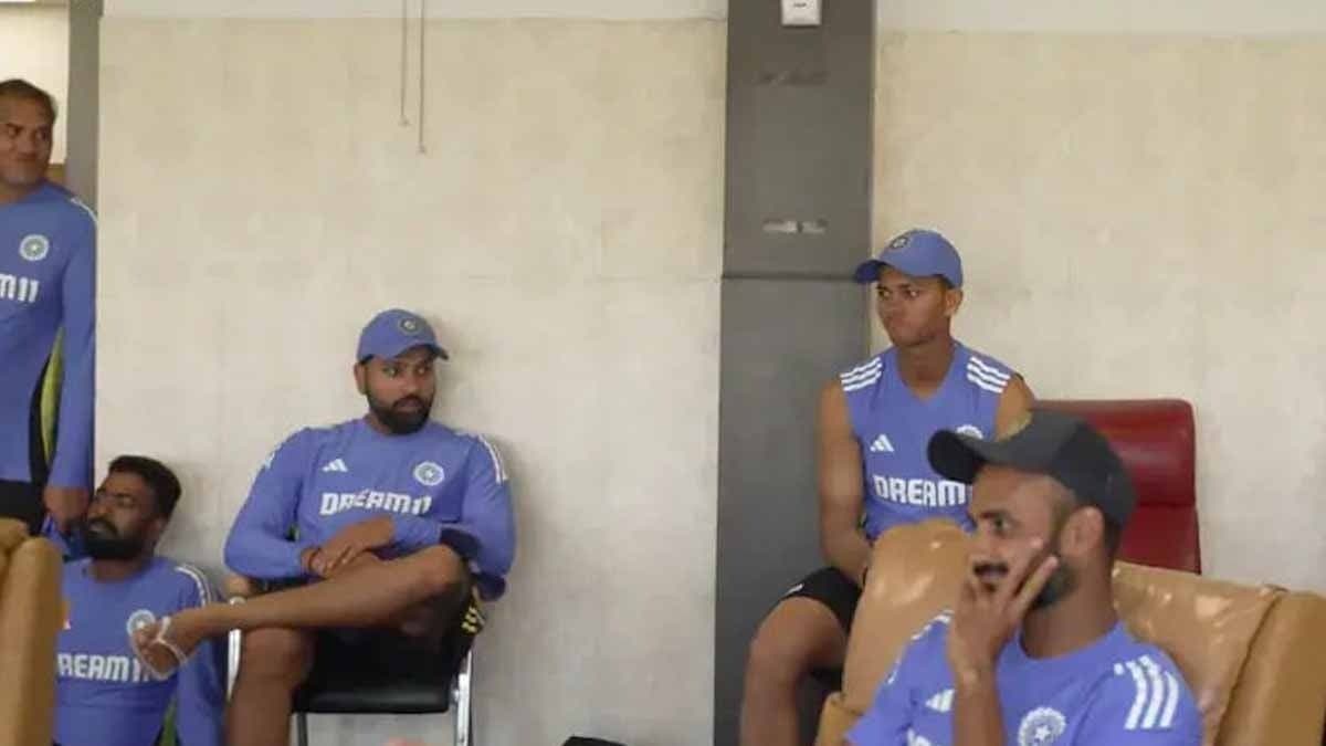 Snubbed for impact fielder medal, Rohit Sharma's stunned reaction says it all spt 