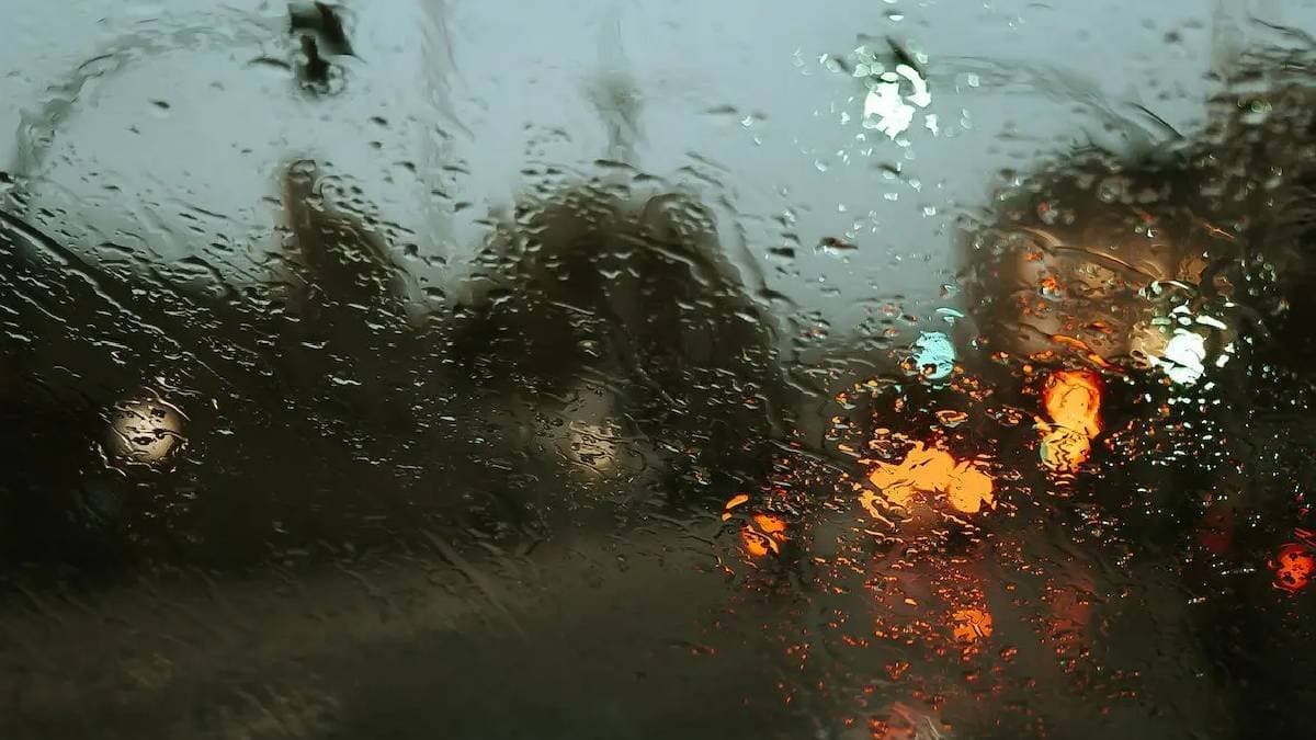Imd weather warning heavy to heavy rain in 7 states over next 2 days gnr 