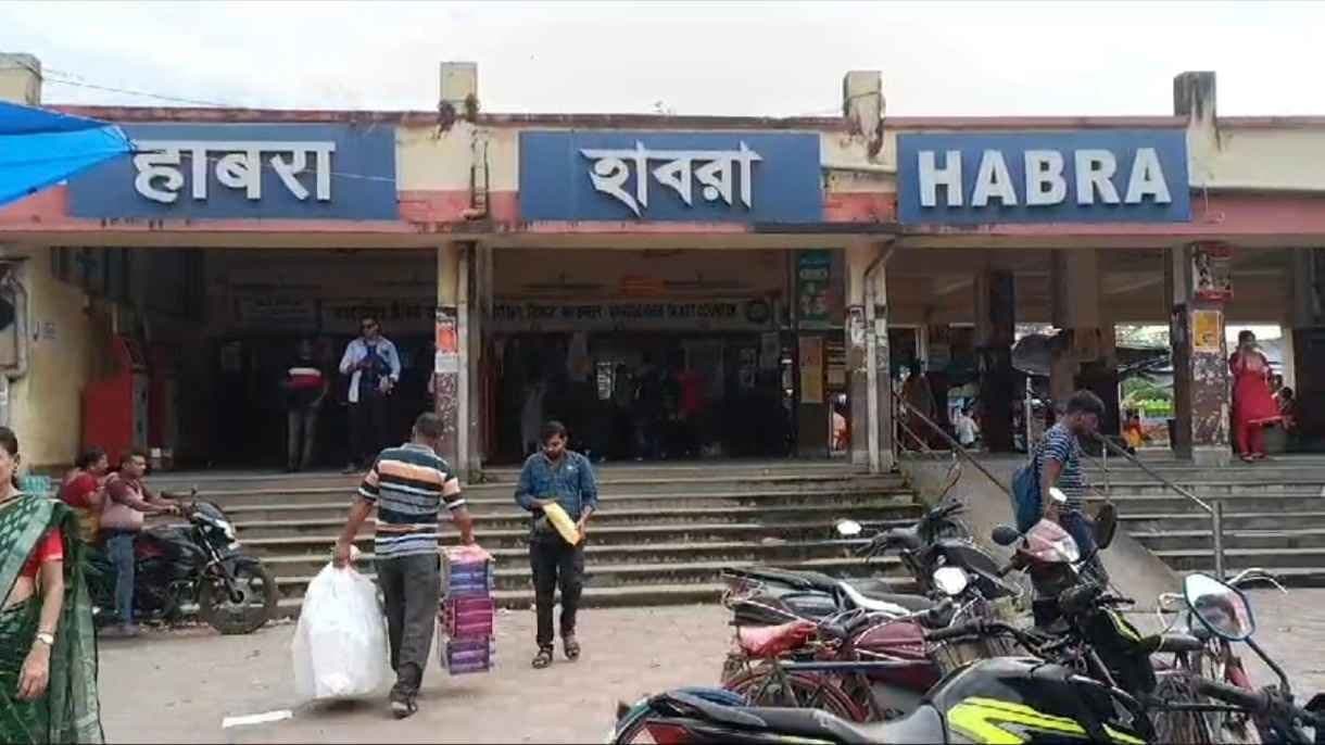 An elderly woman died unattended