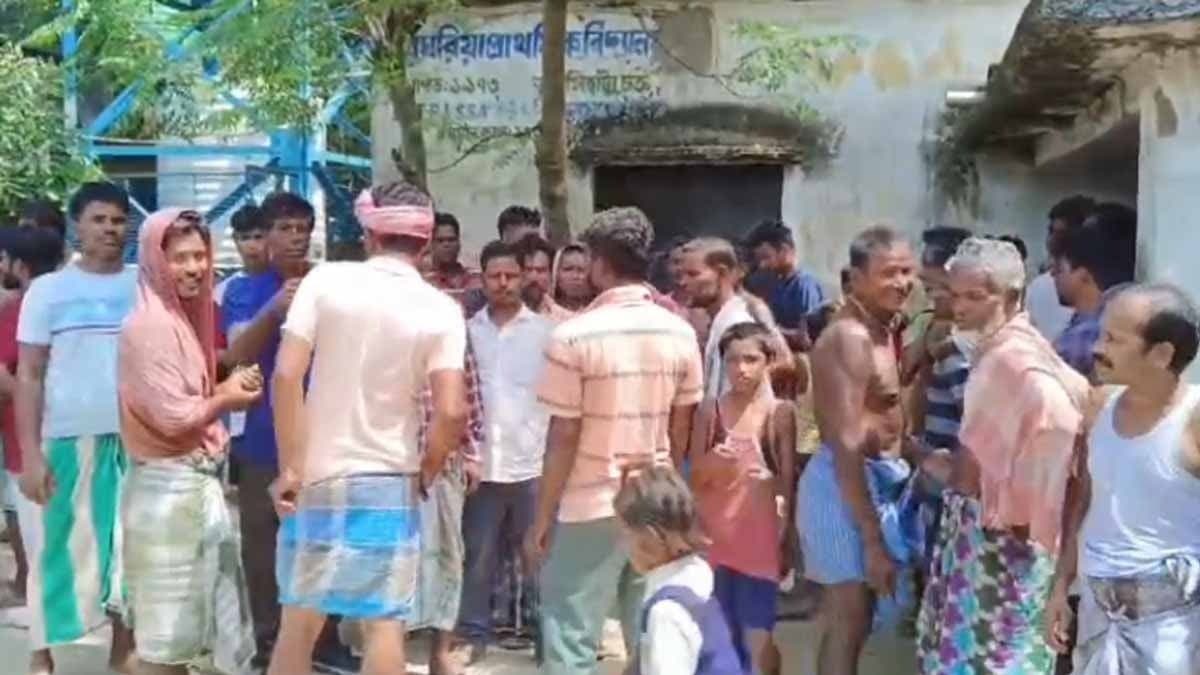 নিয়মিত স্কুলে আসব,  মুচলেকা দিয়ে অভিভাবকদের ঘেরাও মুক্ত শিক্ষকরা