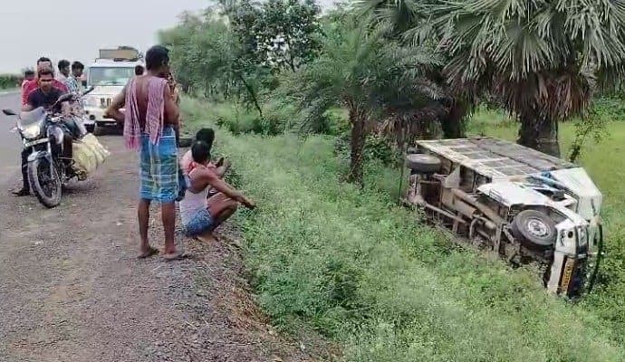 Accident on national highway