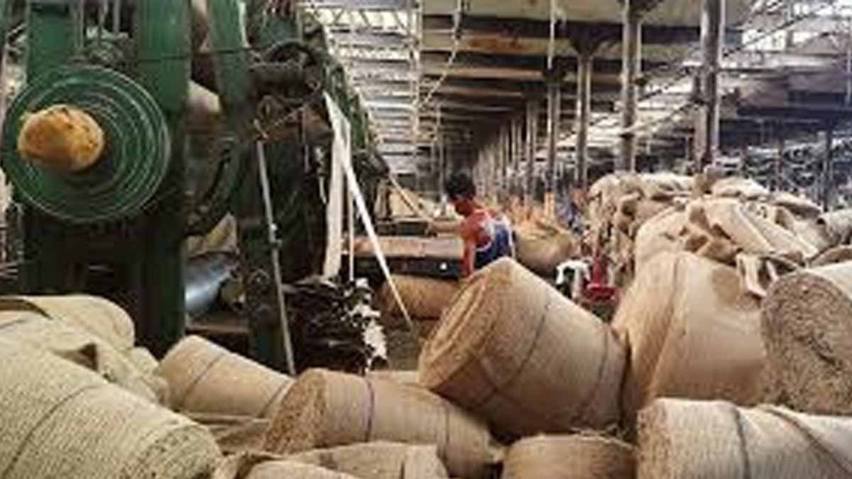lock out notice in a jute mill of howrah gnr