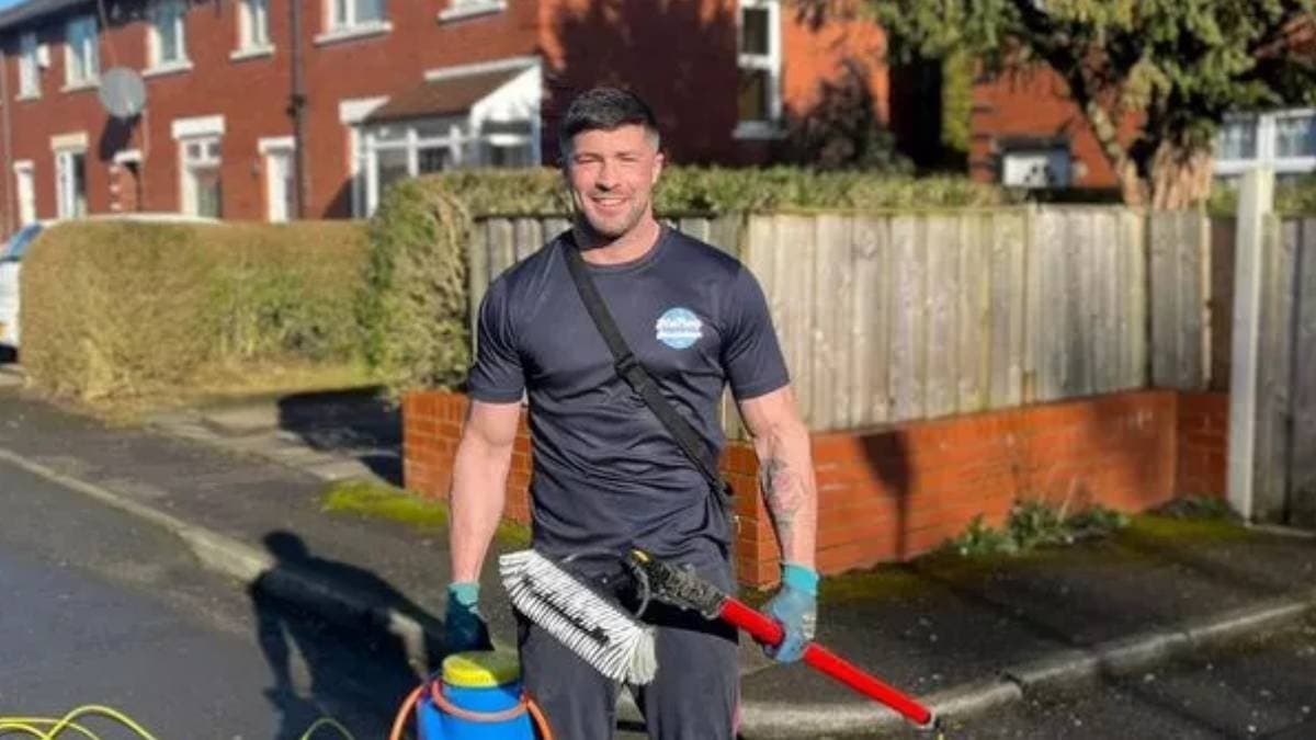 Britains most appealing window cleaner gets dirty comments from women in social media