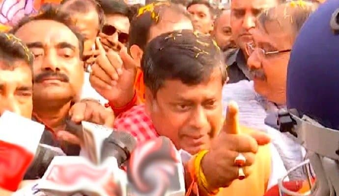 Sukanta Majumdar at nazat police station