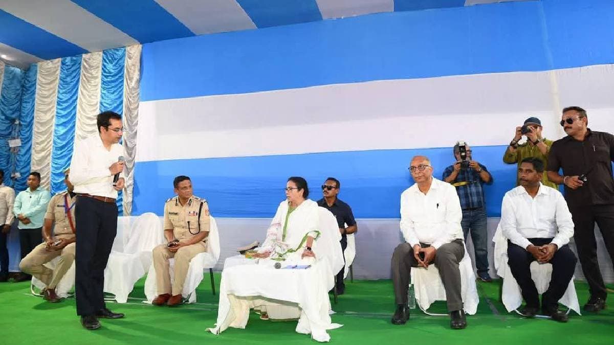 CM Mamata Banerjee compensate 10 Lakh to Martyred Jontu Ali Sheikh Family in Kashmir