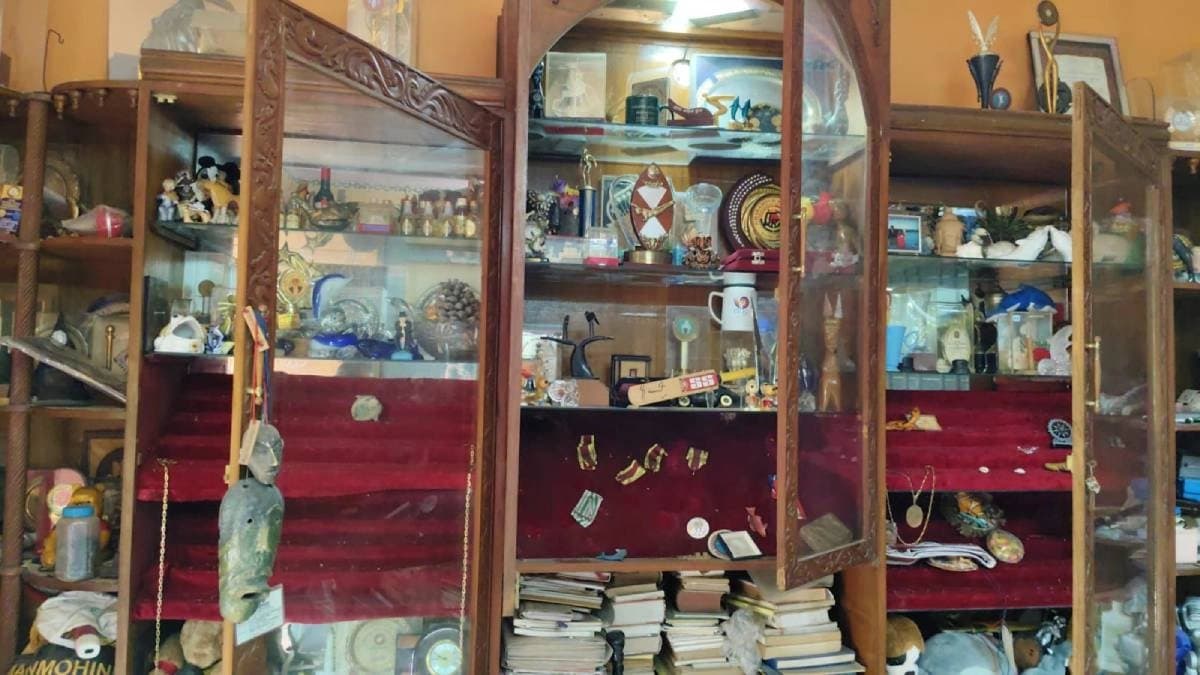 Swimmer Bula chowdhury house burgled in hindmotor