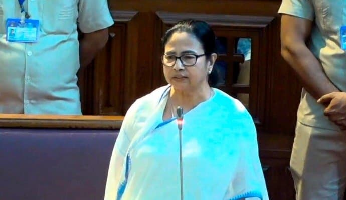 Mamata Banerjee on chopra incident 