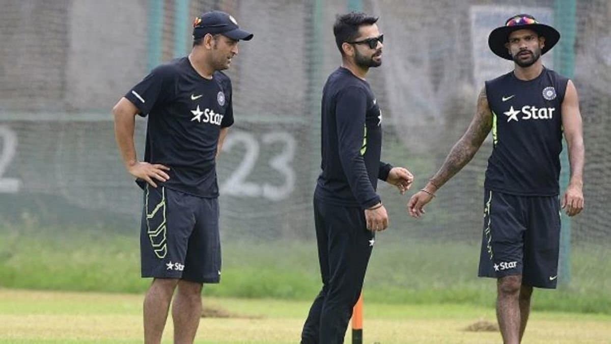 Former India cricketer Shikhar Dhawan differentiates former skipper MS Dhoni and Virat Kohli spt 