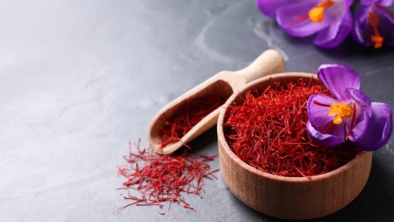 Here’s how you can use saffron to treat cough and cold