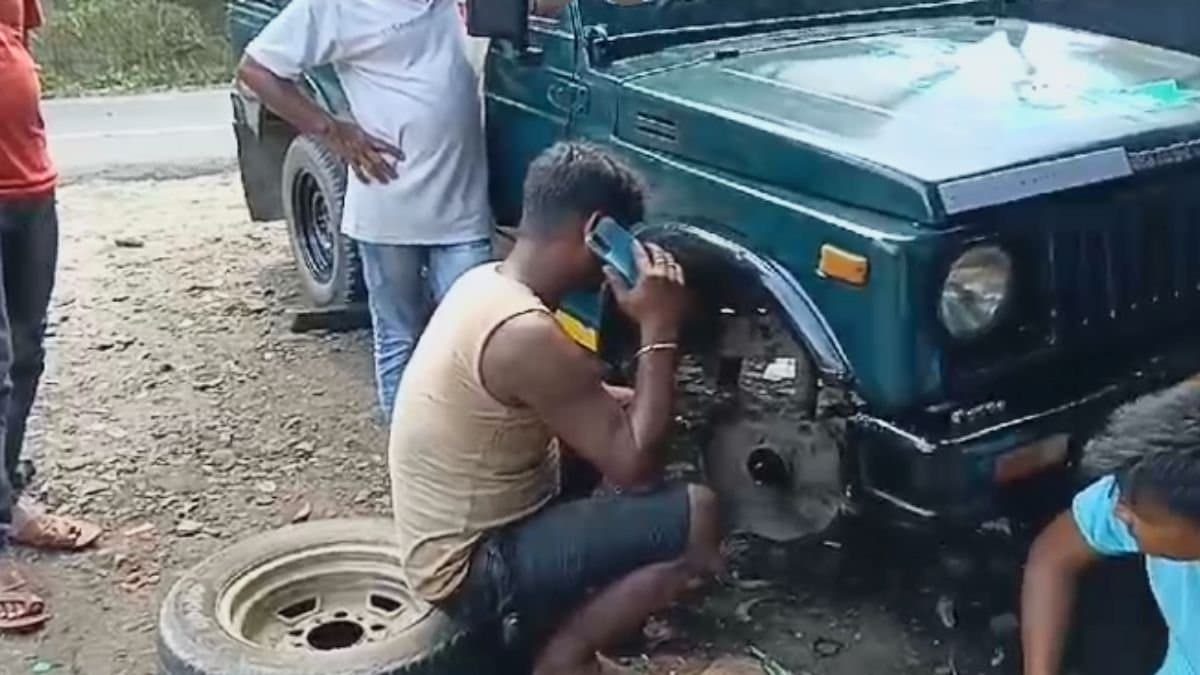 North Bengal Tourism Gypsy owners are preparing their cars for jungle safari gnr 