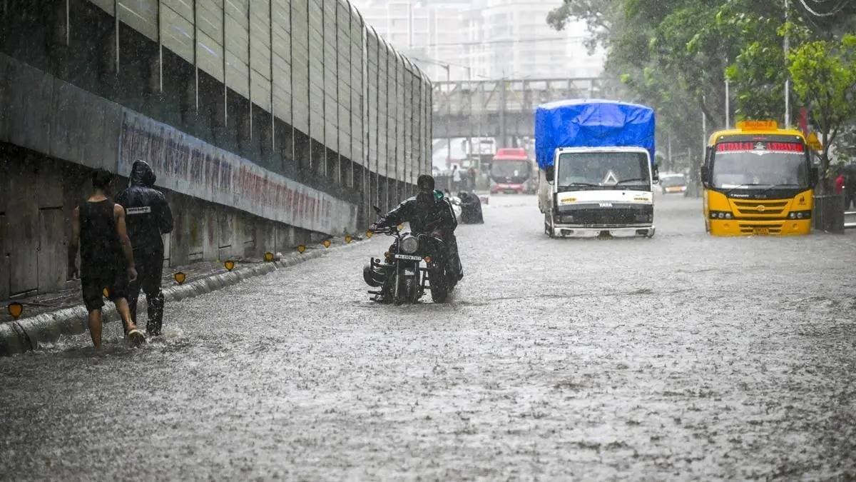 Mumbai Gets Breather After Overnight Rain Red Alert Issued As More Showers Expected Today
