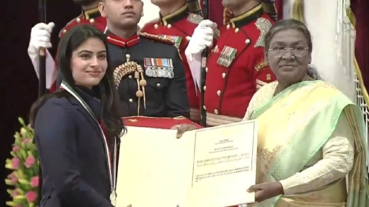 Manu Bhaker D Gukesh Harmanpreet Singh Praveen Kumar conferred with prestigious Khel Ratna award spt