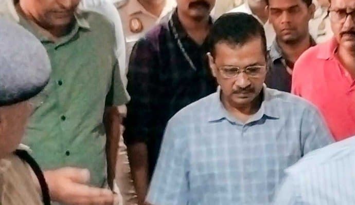 Ed chargesheet on kejriwal gnr