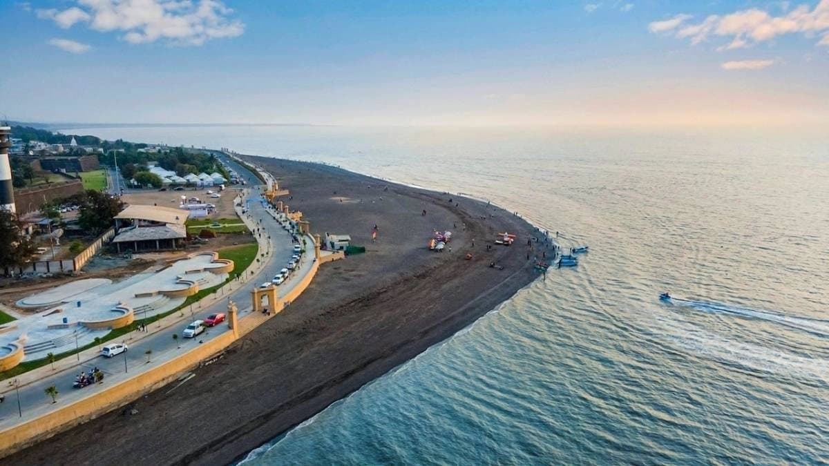 Explore these offbeat destinations in Durga Puja 2025