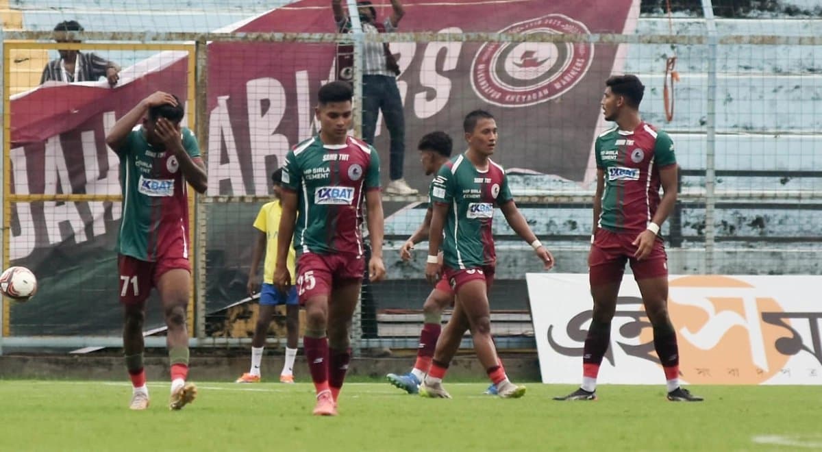 Mohun Bagan lost first match to Kolkata Police-unrest at stadium 