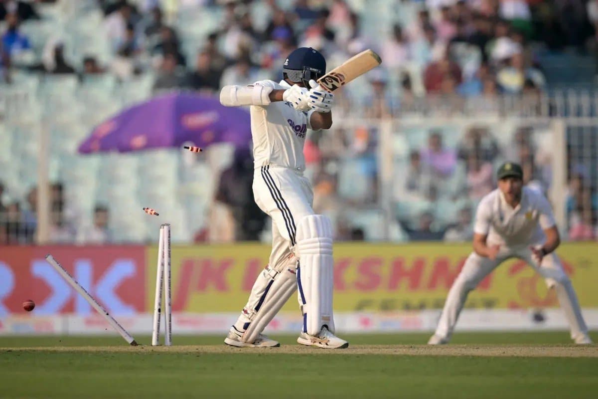 Yashasvi Jaiswal throws wicket away-Gautam Gambhir reacts