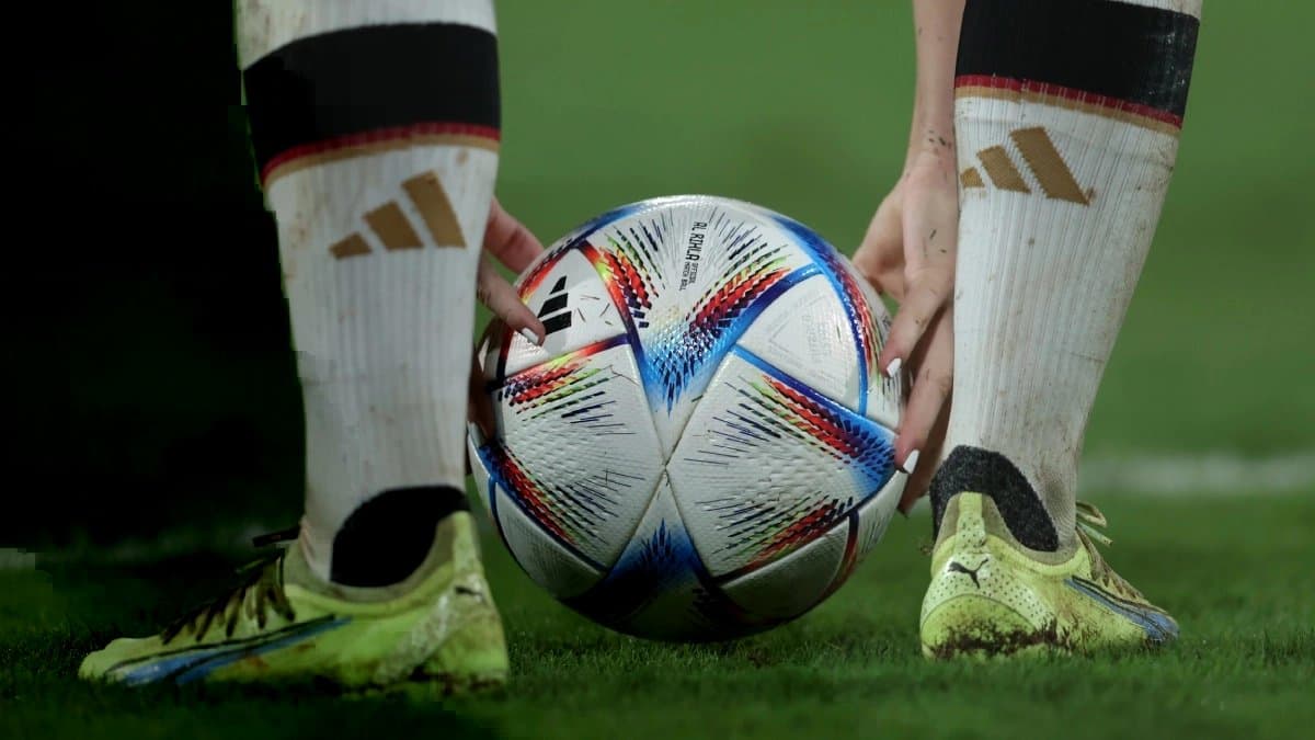 Fake football team from Pakistan deported from Japan