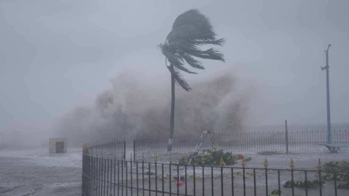 heavy rainfall forecast in south bengal gnr
