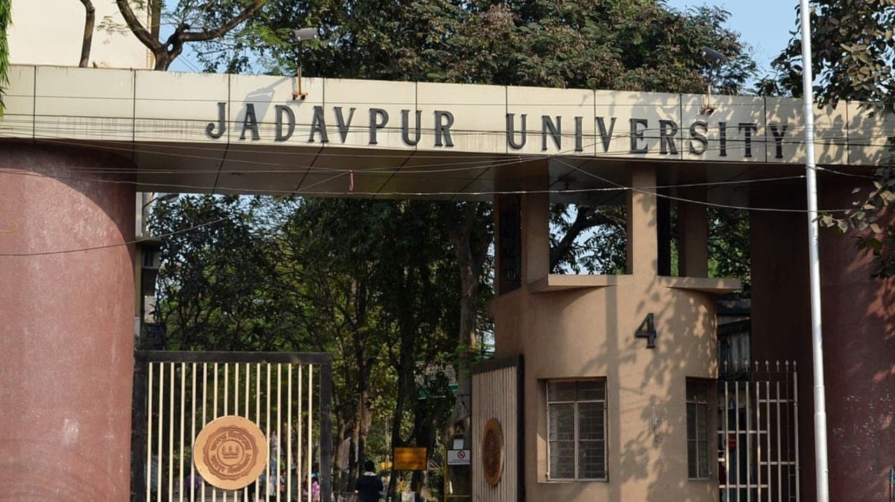 jadavpur university gets new vice chancellor