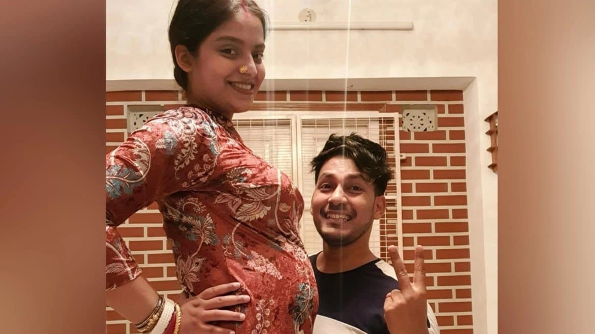 Tollywood actor Raja Goswami and Madhubani Goswami shared a picture of baby bump 