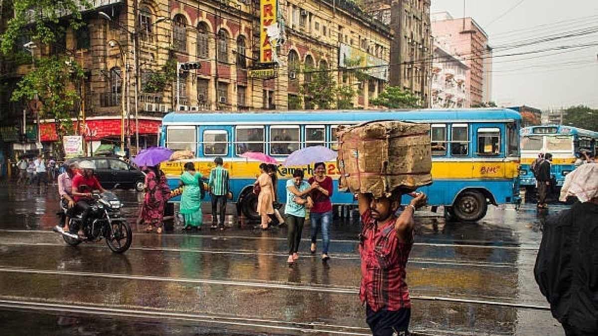 সকালে ঠাণ্ডা, বেলা বাড়লেই গরম, কী বলছে হাওয়া অফিস? জেনে নিন লেটেস্ট আপডেট