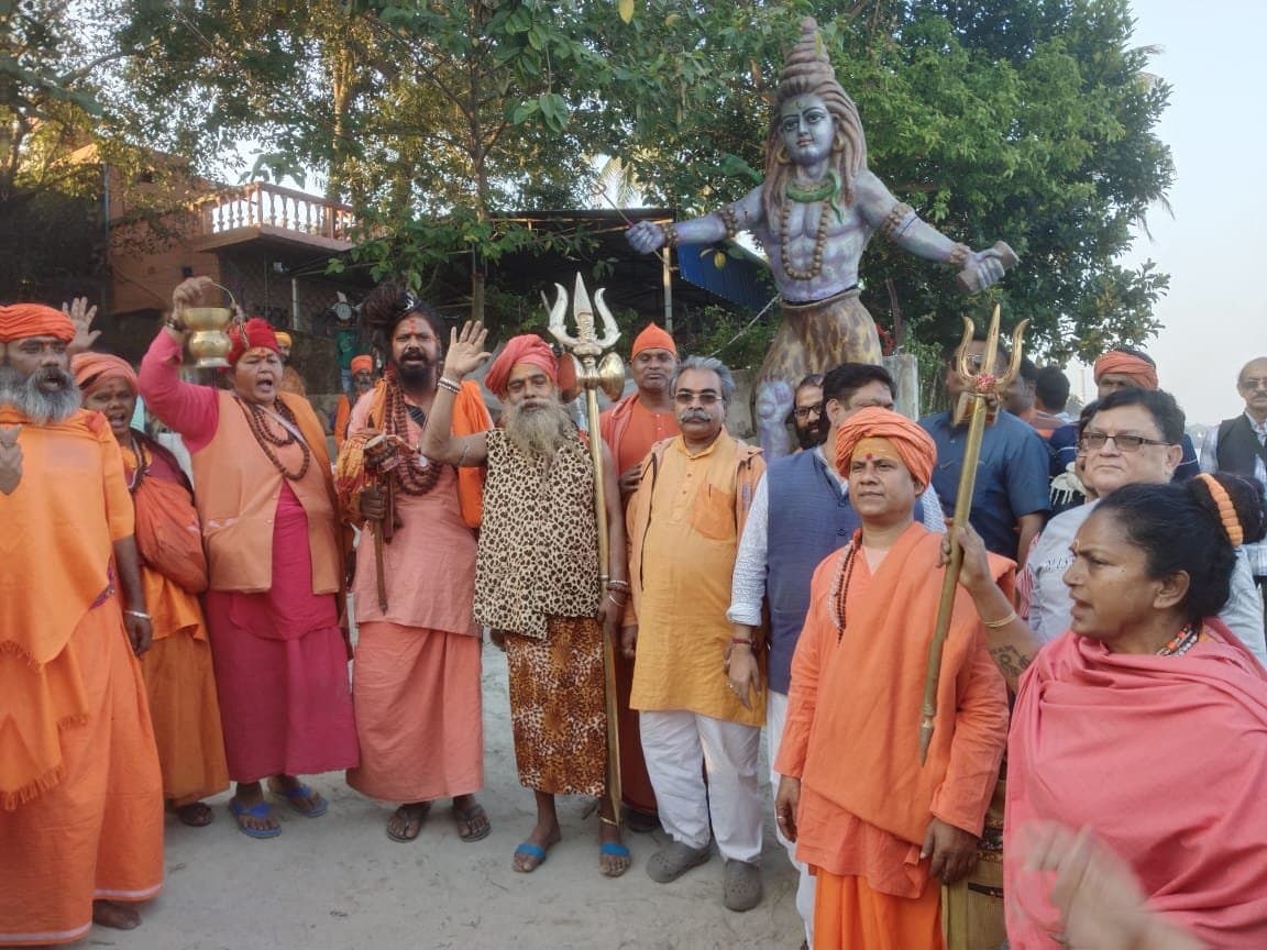 Final Preparations for tribeni kumbh mela