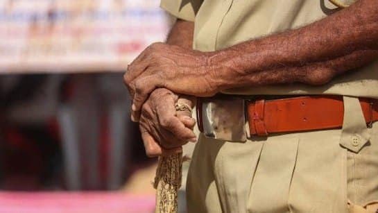 Man arrested for leaking ex girlfriends private photos after breakup 