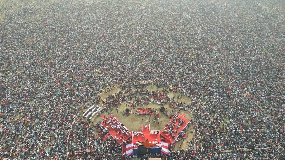 Salim-Meenakshi attack the center and state together from the brigade