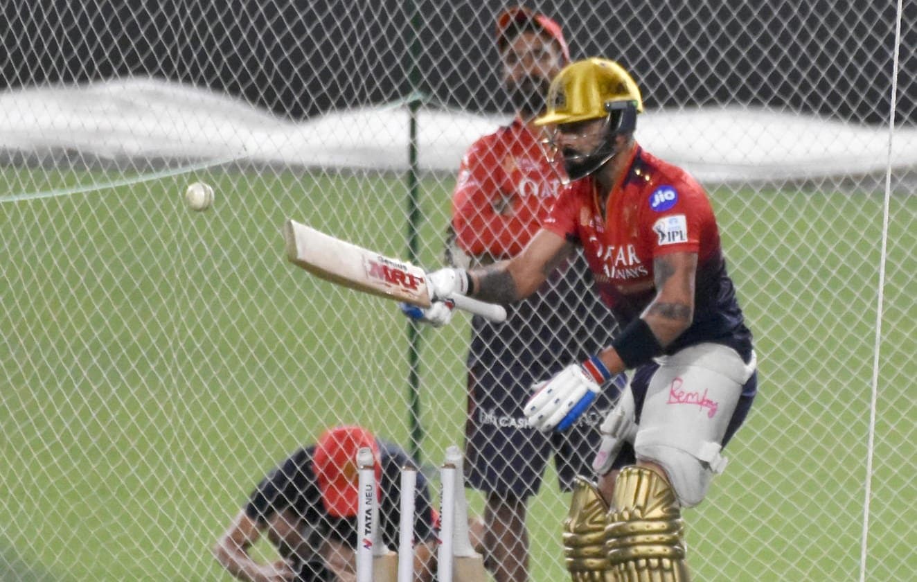 Virat Kohli steals the show at Eden Gardens ahead of IPL 2025 opener