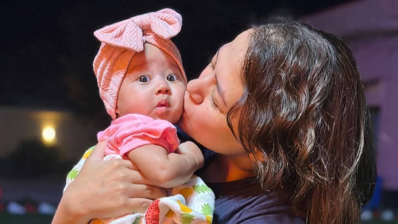 Ahona Dutta revealed her daughter Meera s face for the first time 