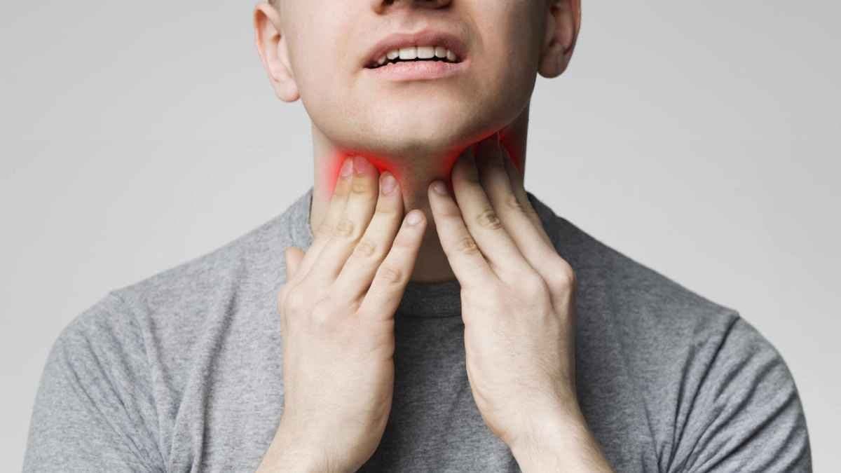 this home made natural remedy can prevent sore throat and throat infection easily also prevents cough and cold lif