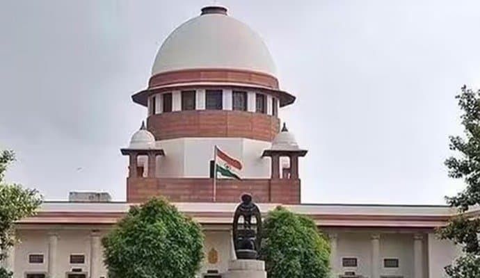 upreme Court rebukes SBI, says don't be ‘selective’