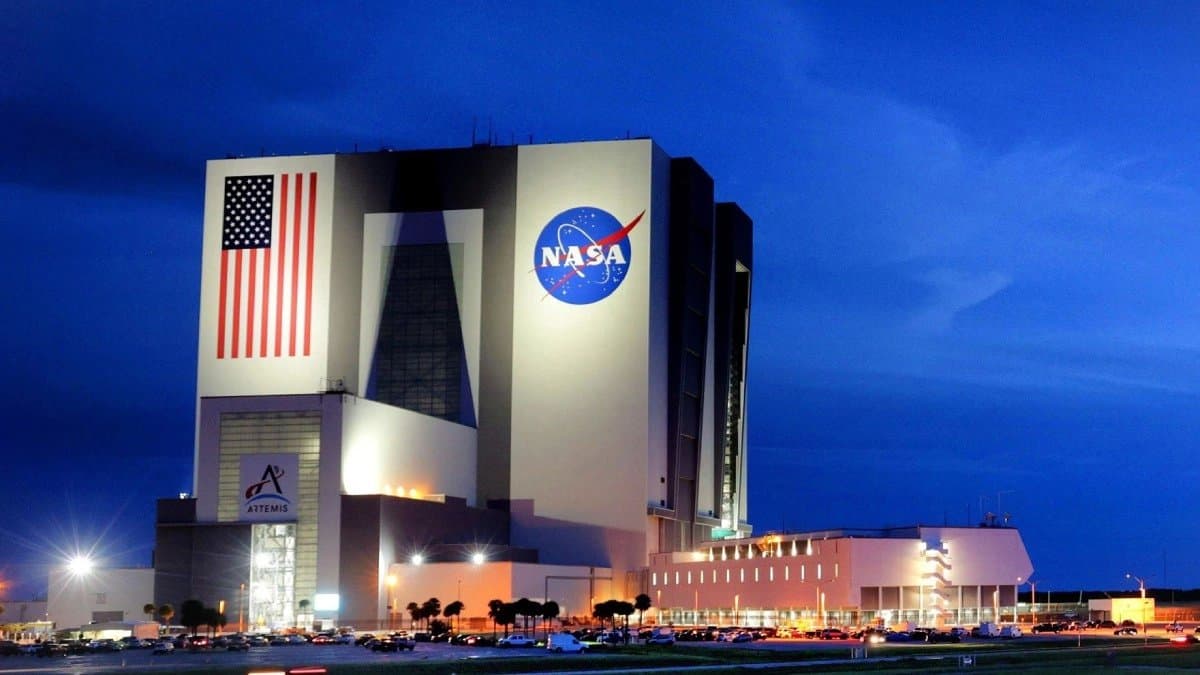 Crisis in NASA this space research centre may lay off 2000 employees