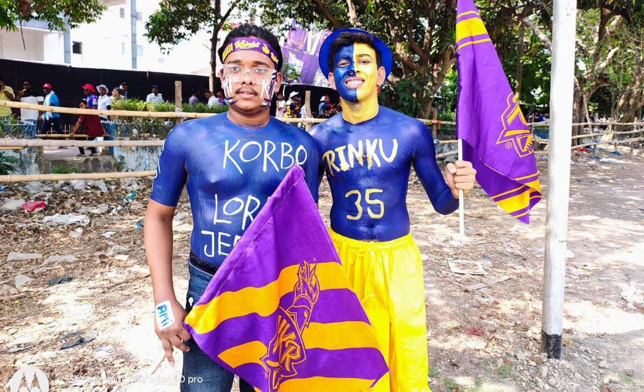KKR-RCB: বেগুনি ঢেউয়ের মধ্যেও ইডেনের দখল নিলেন কোহলি