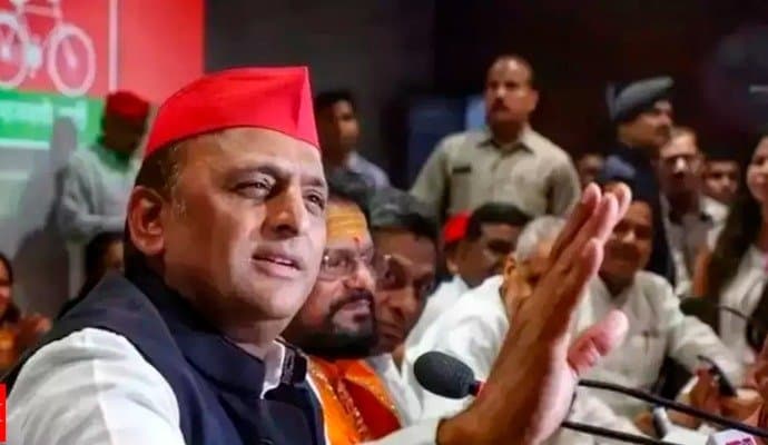 Whip"Lash For Akhilesh Yadav On Key Poll Day