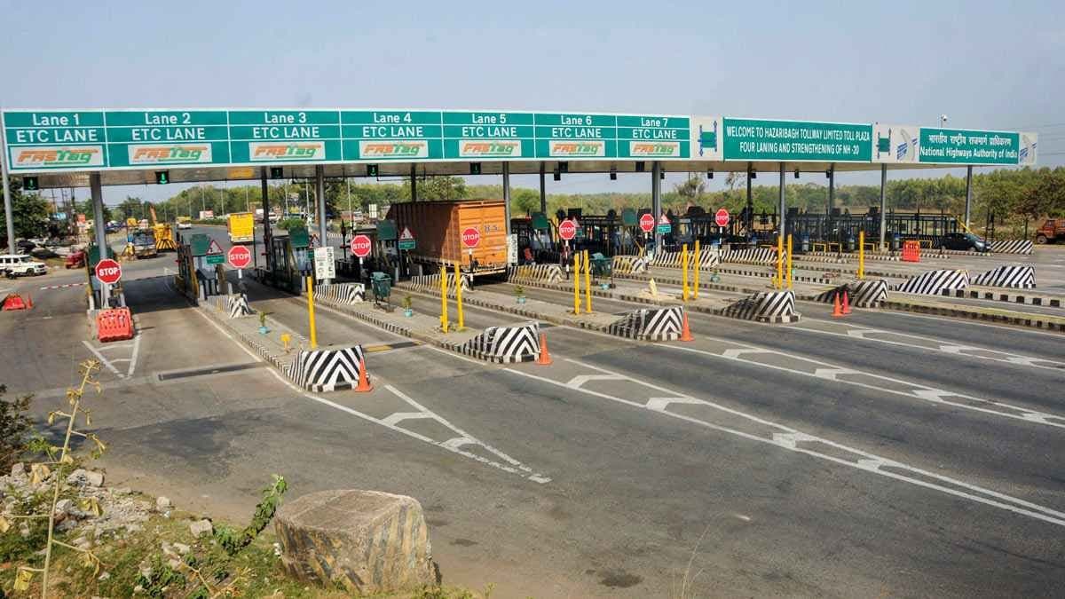 Indian Government plans annual and lifetime toll passes for highways
