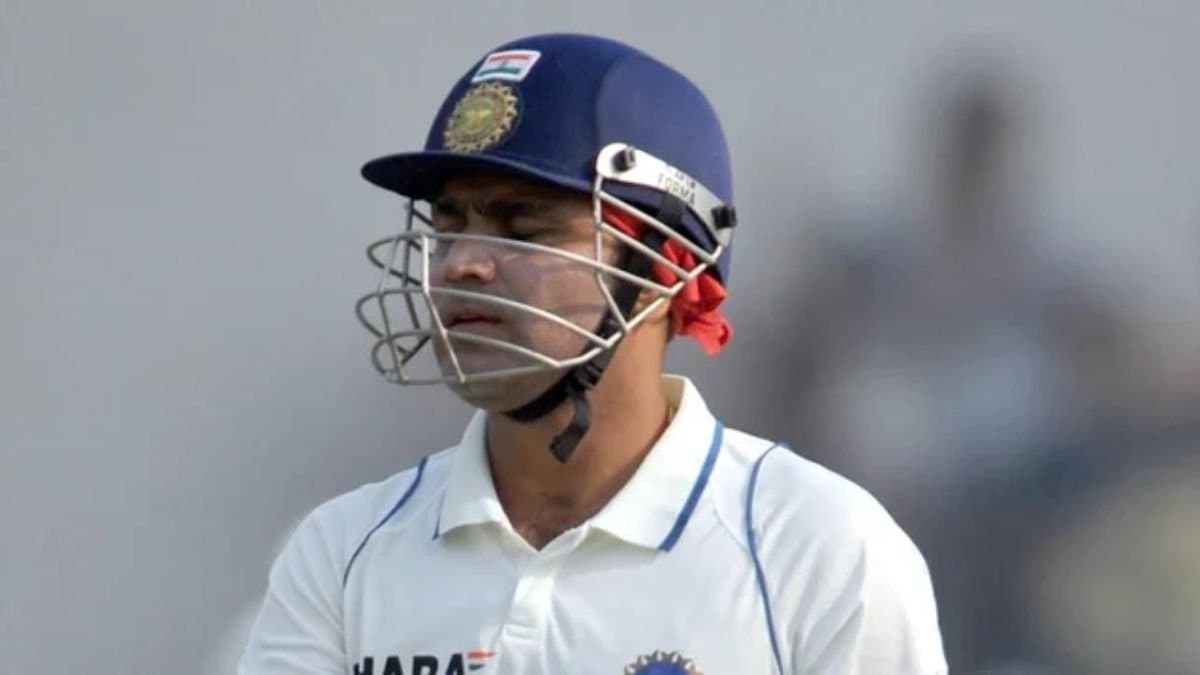 Geoffrey Boycott critically evaluated Virender Sehwags performance as a Test opener 
