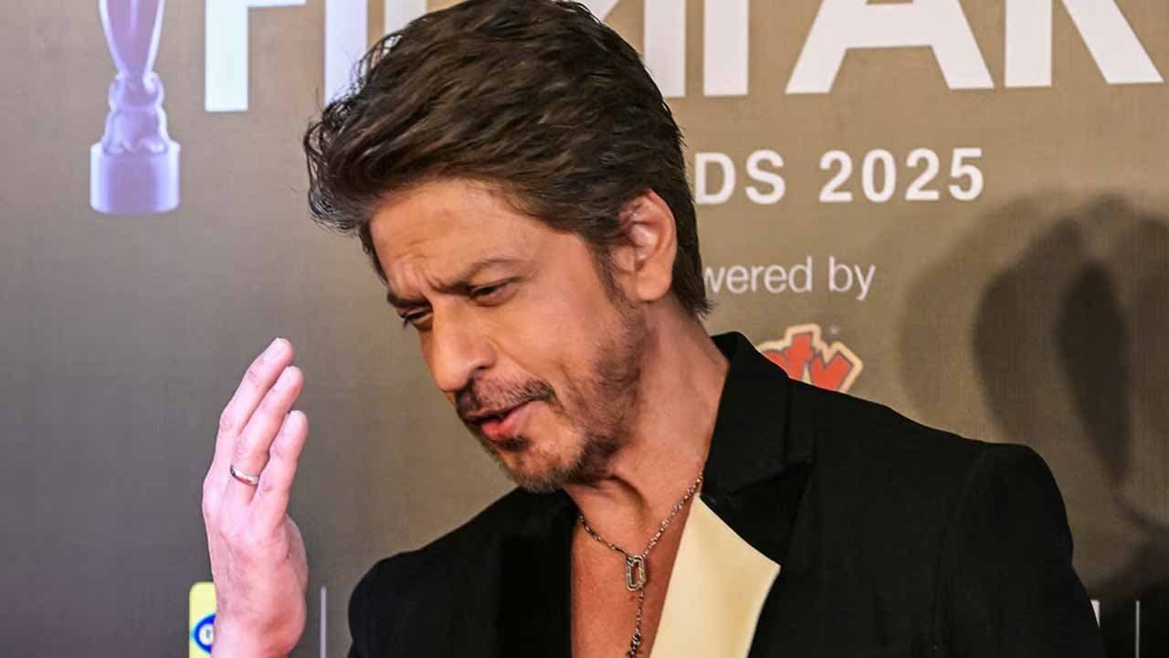 Shah Rukh Khan s marksheet of class 12 goes viral 