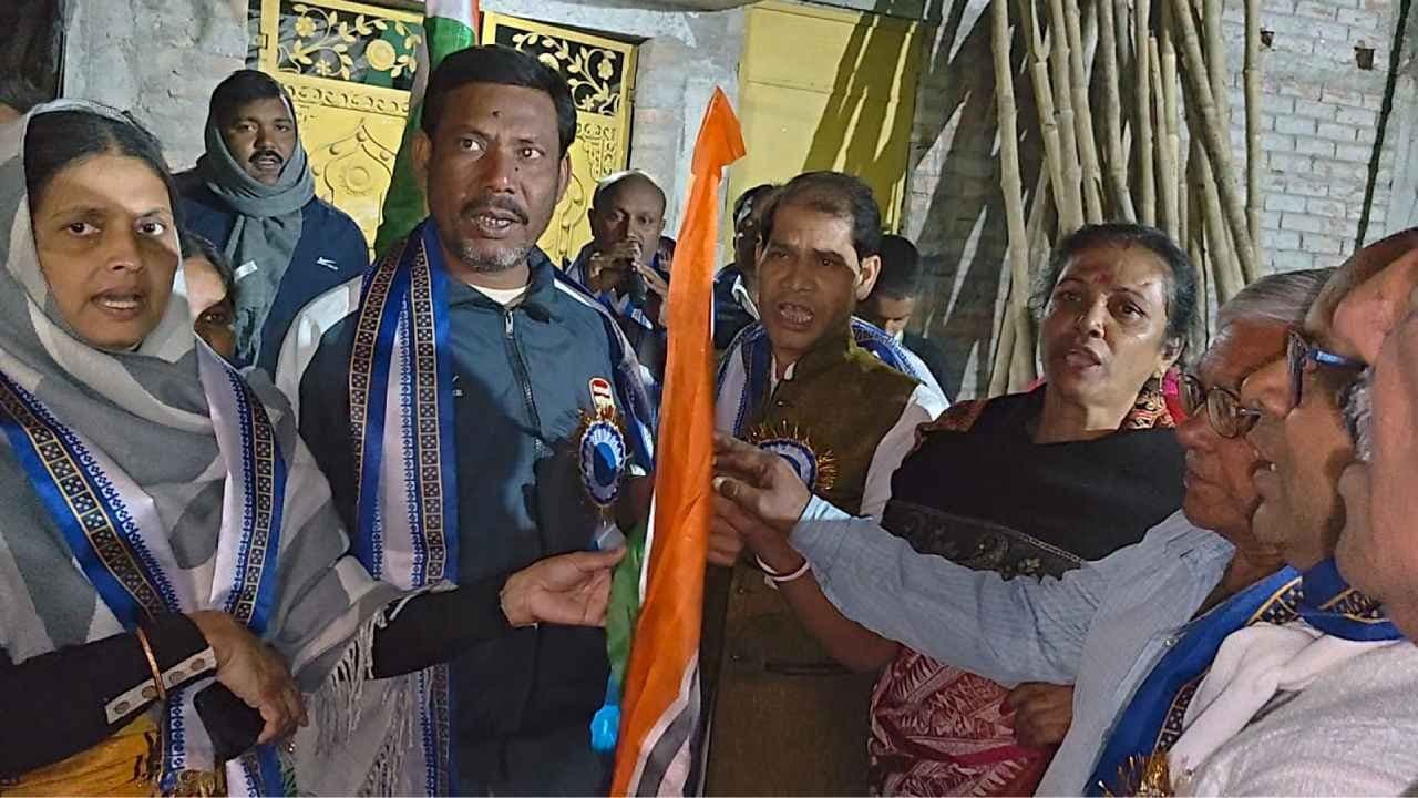 Trinamool Gains Strength in Farakka as BJP and Congress Suffer Major Setback