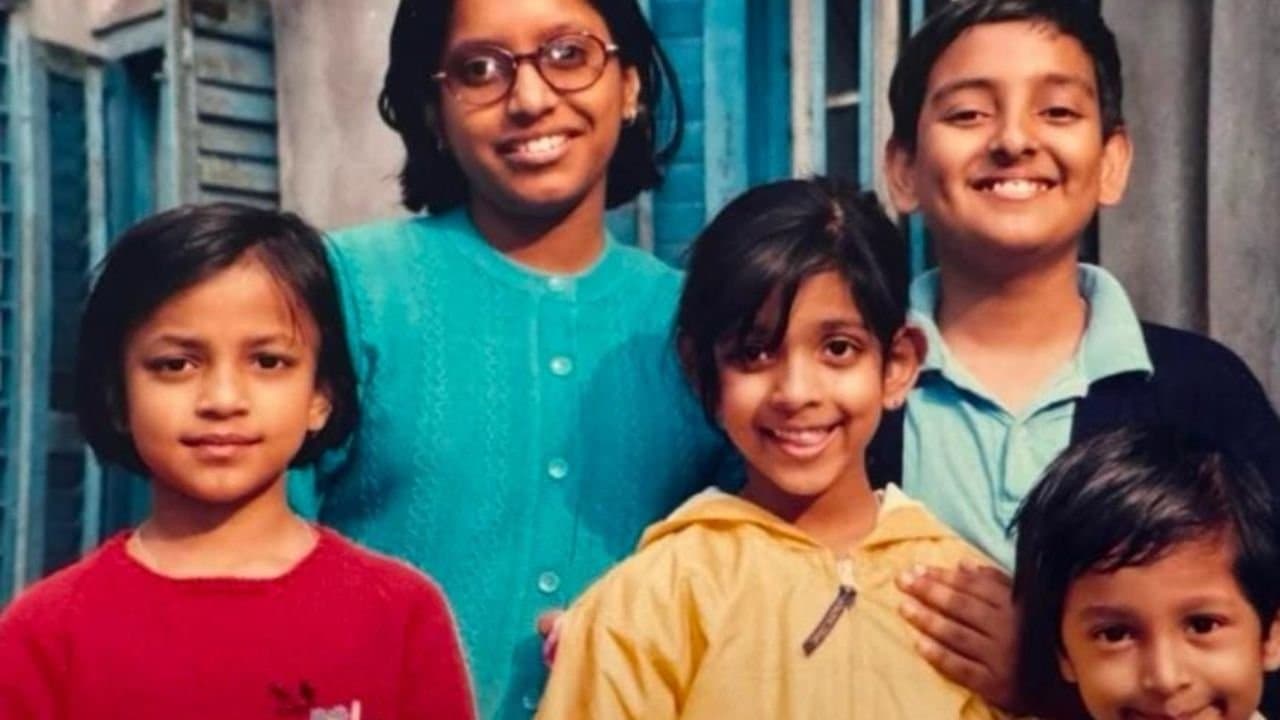 Can you guess the actress on red sweater