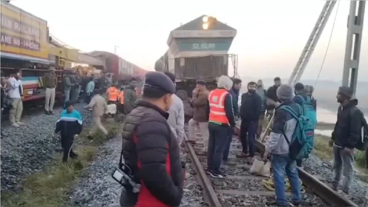 Eight  Elephants Killed By Rajdhani Express In Assam