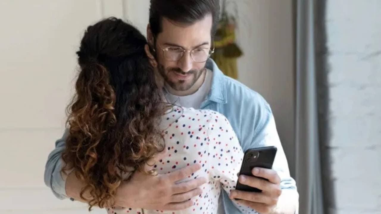 Husband liking other women s photos on social media can be considered harmful behavior of marital stability