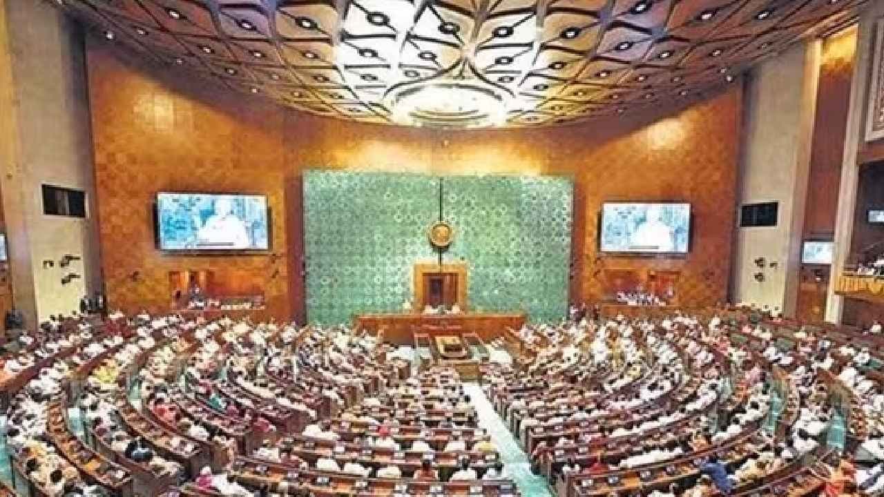 Lok Sabha: Right to Disconnect Bill introduced 