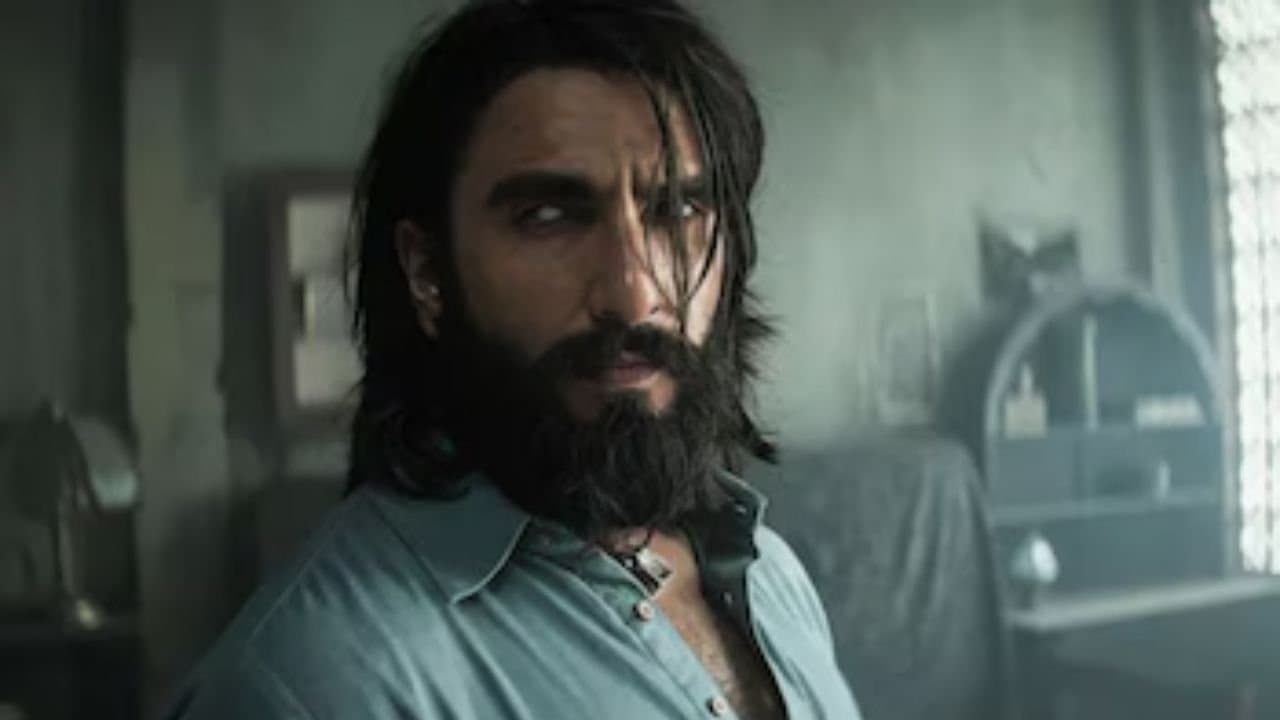 Dhurandhar Fame actor Ranveer Singh back his roots in Karachi