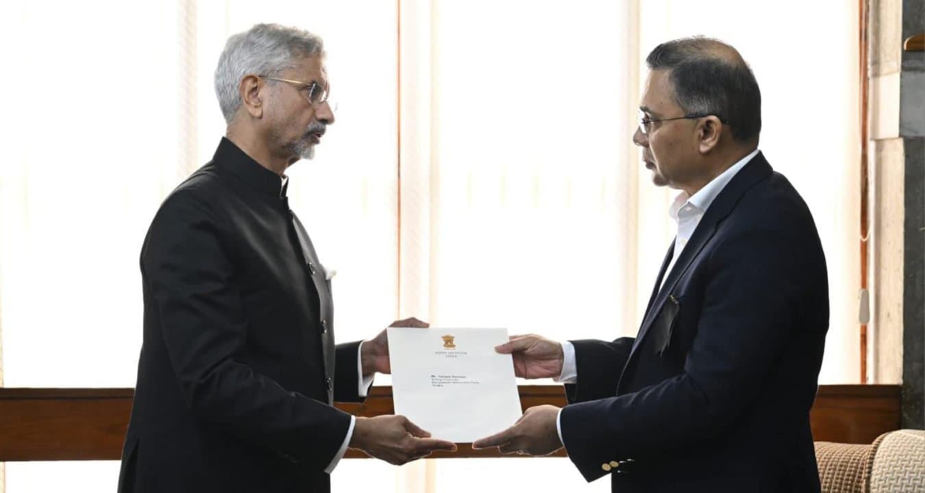 Jaishankar met Khaleda Zia son Tarique Rahman in Bangladesh He handed over PM Narendra Modi condolence letter